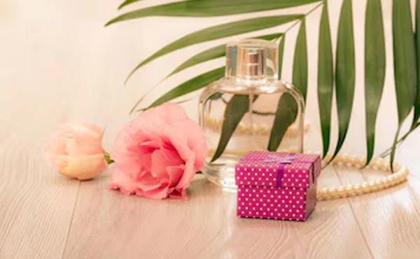 https://goperfumefinder.uk/storage/app/public/photos/1/perfume-collection-banner3.png